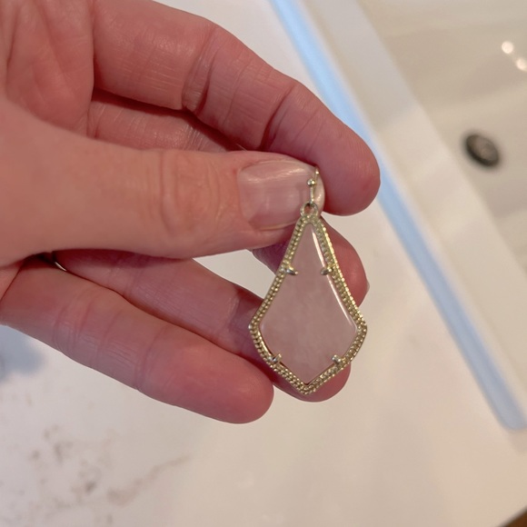 Pink quartz Kendra Scott earrings - Picture 2 of 2